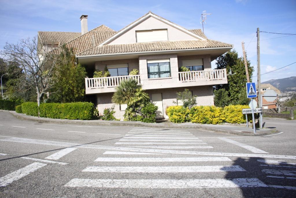 Pension Mosende Porriño 外观 照片